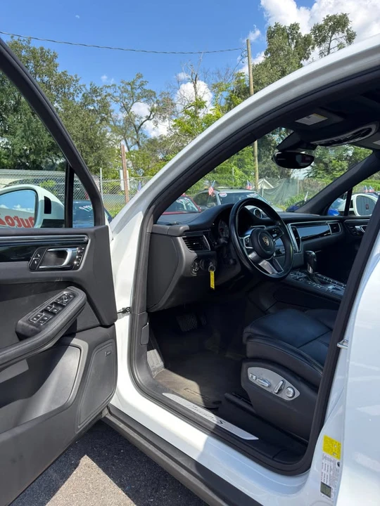 2018 Porsche Macan S - Image 7 of 20
