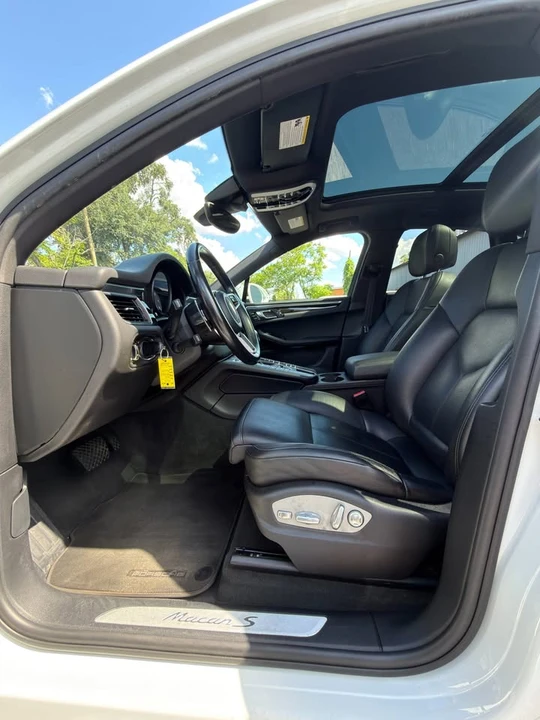2018 Porsche Macan S - Image 8 of 20