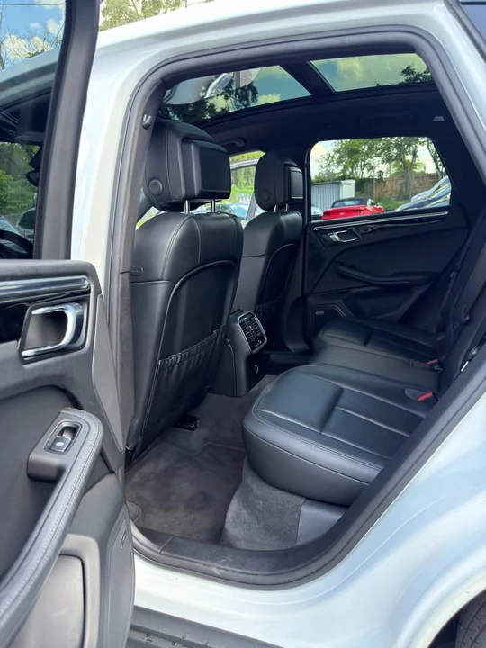 2018 Porsche Macan S - Image 20 of 20