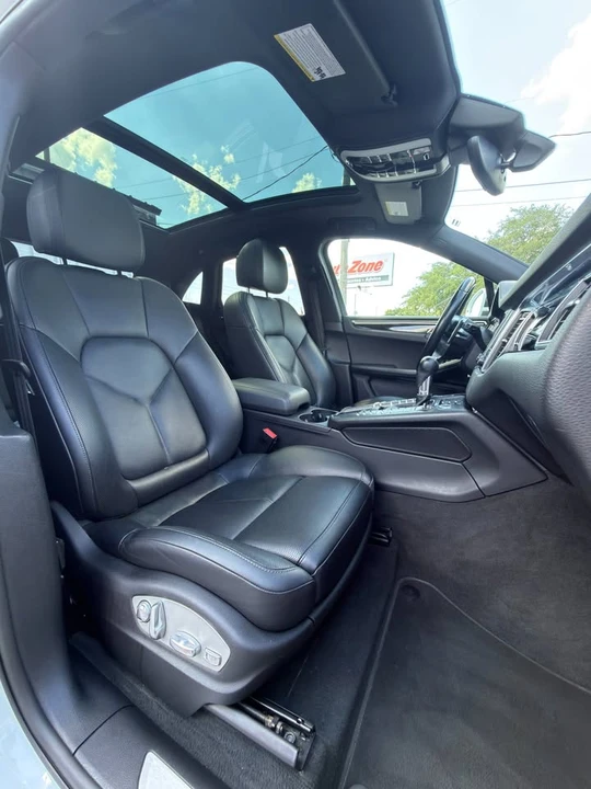2018 Porsche Macan S - Image 13 of 20