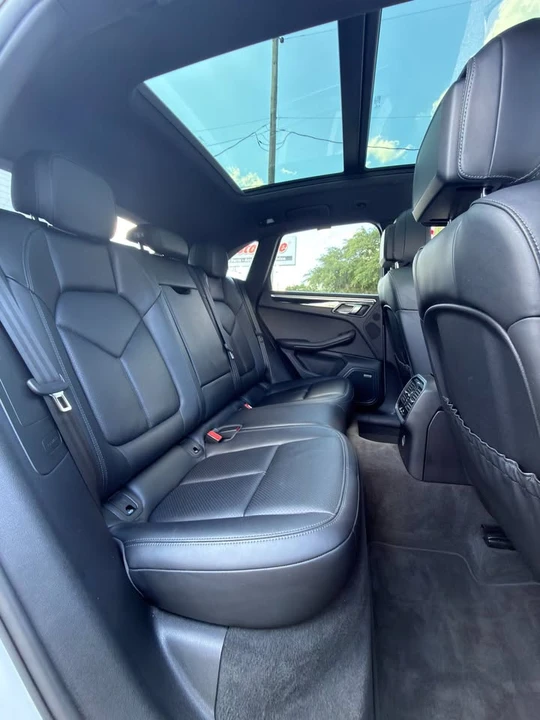 2018 Porsche Macan S - Image 18 of 20