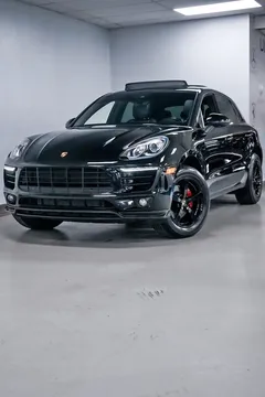 2018 Porsche Macan Sport