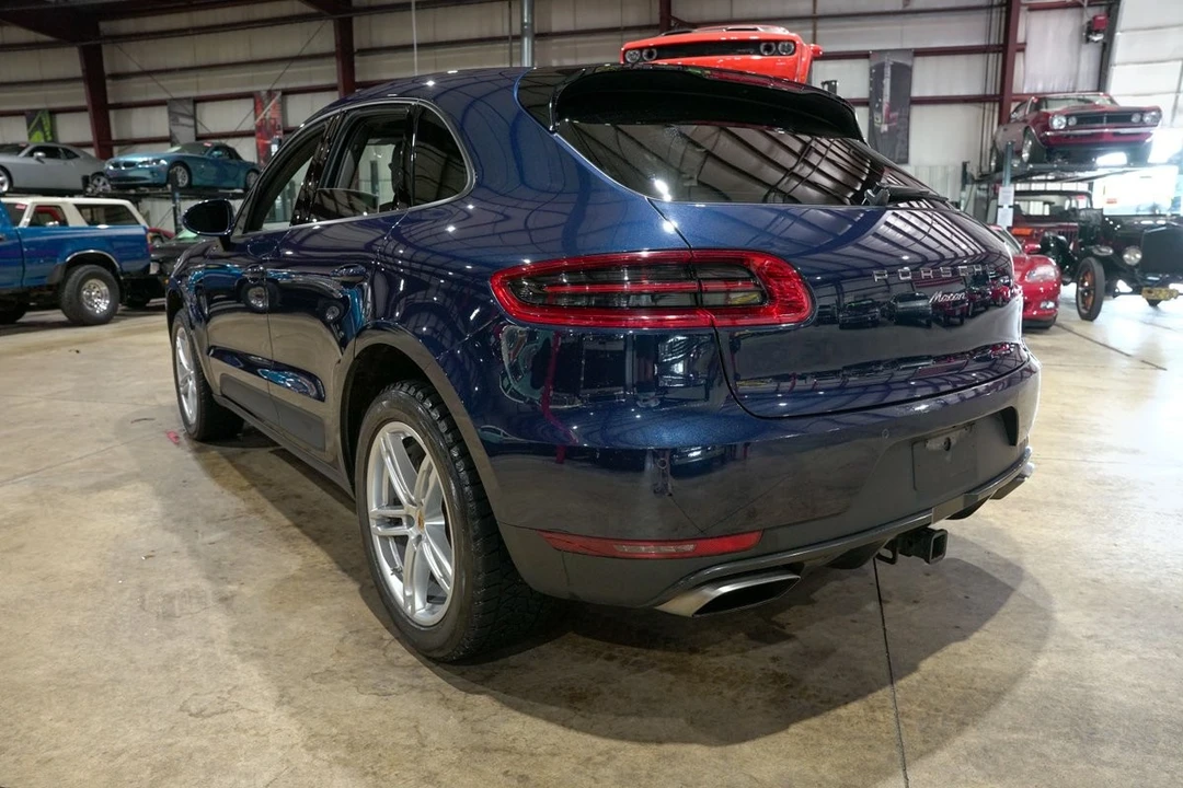 2018 Porsche Macan - Image 6 of 31