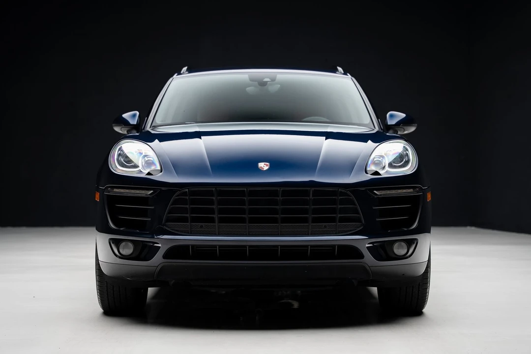 2018 Porsche Macan - Image 8 of 31