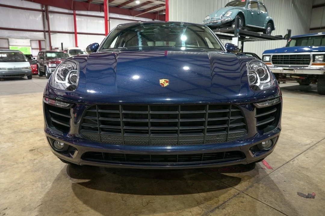 2018 Porsche Macan - Image 13 of 31