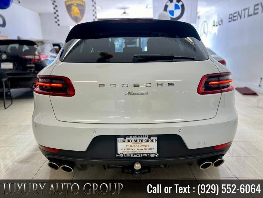 2018 Porsche Macan - Image 8 of 19