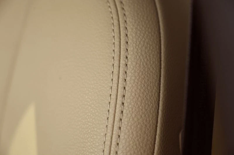2018 Porsche Macan - Image 19 of 20