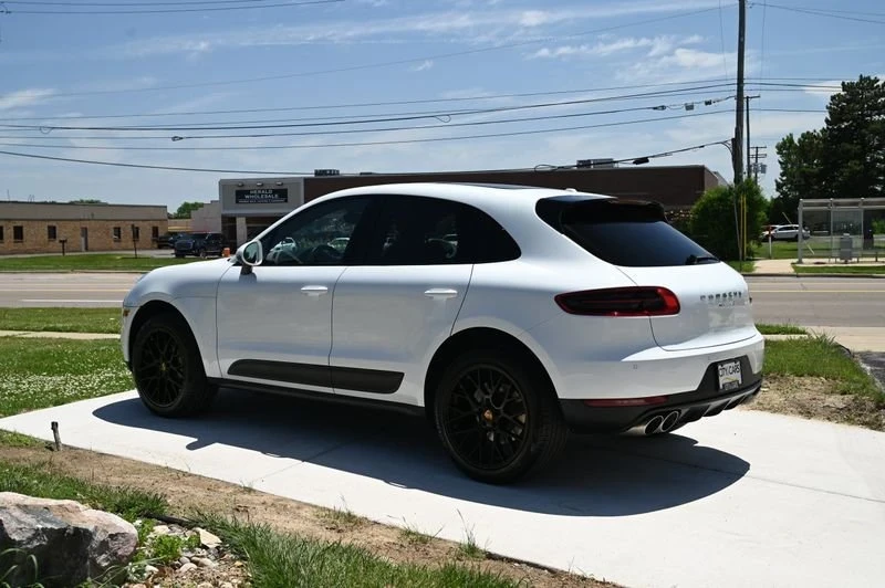 2018 Porsche Macan - Image 7 of 20