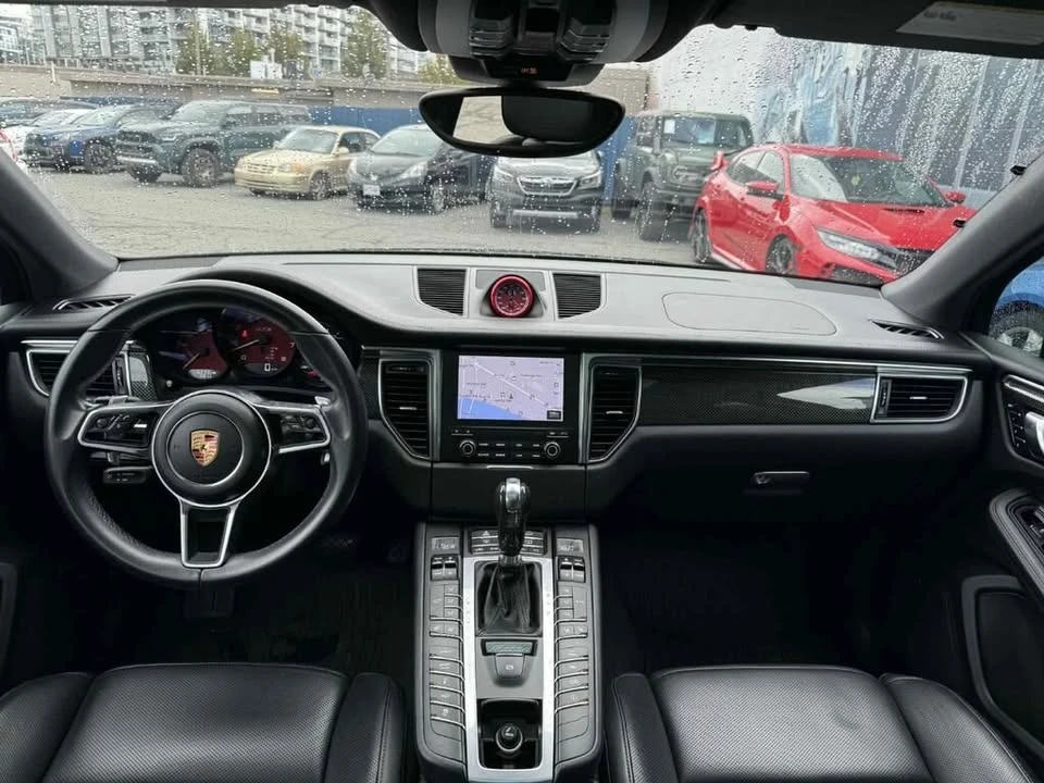 2018 Porsche Macan - Image 2 of 7