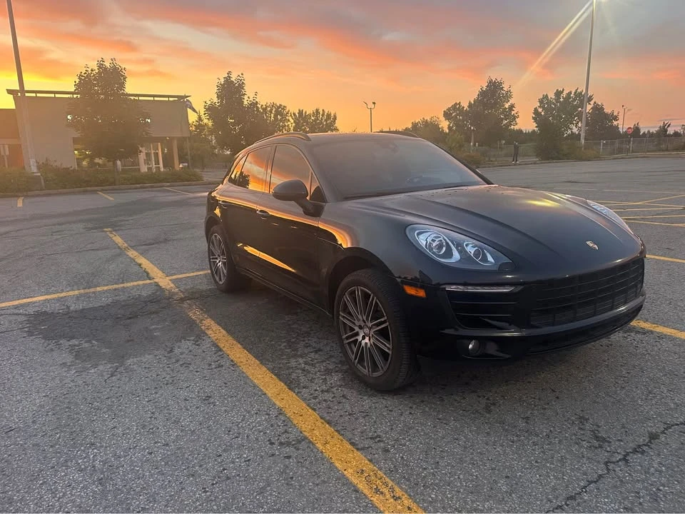 2018 Porsche Macan - Image 10 of 13