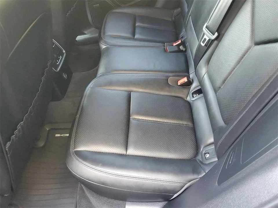 2018 Porsche Macan - Image 7 of 20