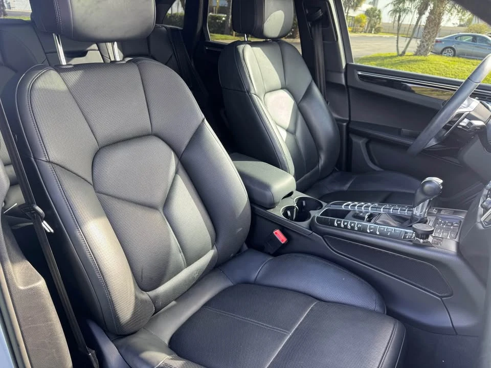 2018 Porsche Macan - Image 7 of 15