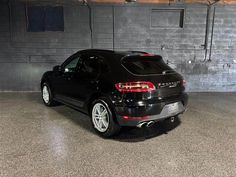 2018 Porsche Macan - Image 5 of 10
