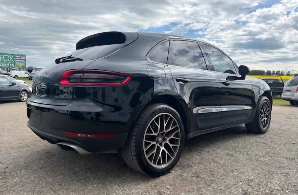 2018 Porsche Macan - Image 5 of 13