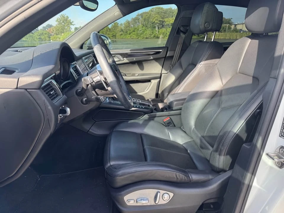 2018 Porsche Macan - Image 6 of 15