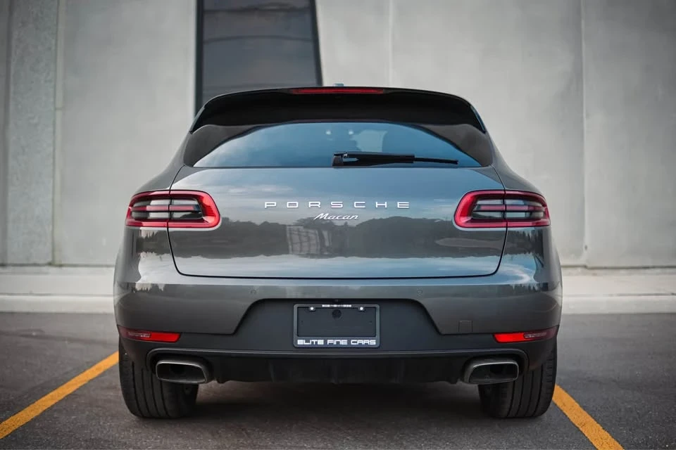 2018 Porsche Macan - Image 4 of 9