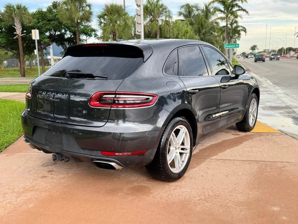 2018 Porsche Macan - Image 3 of 9