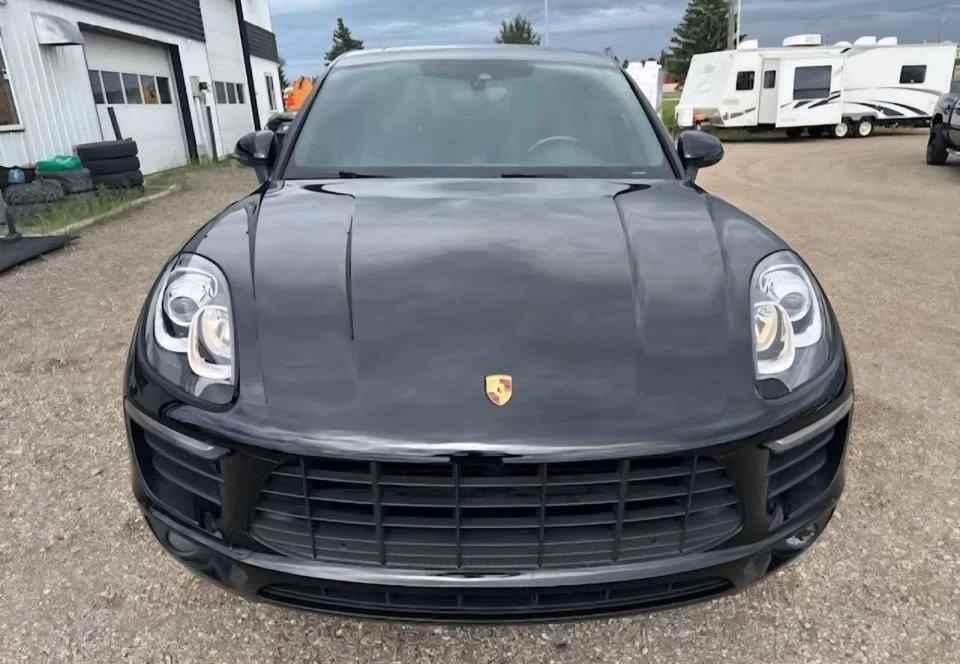 2018 Porsche Macan - Image 8 of 13