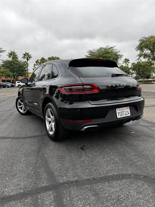 2018 Porsche Macan - Image 4 of 15