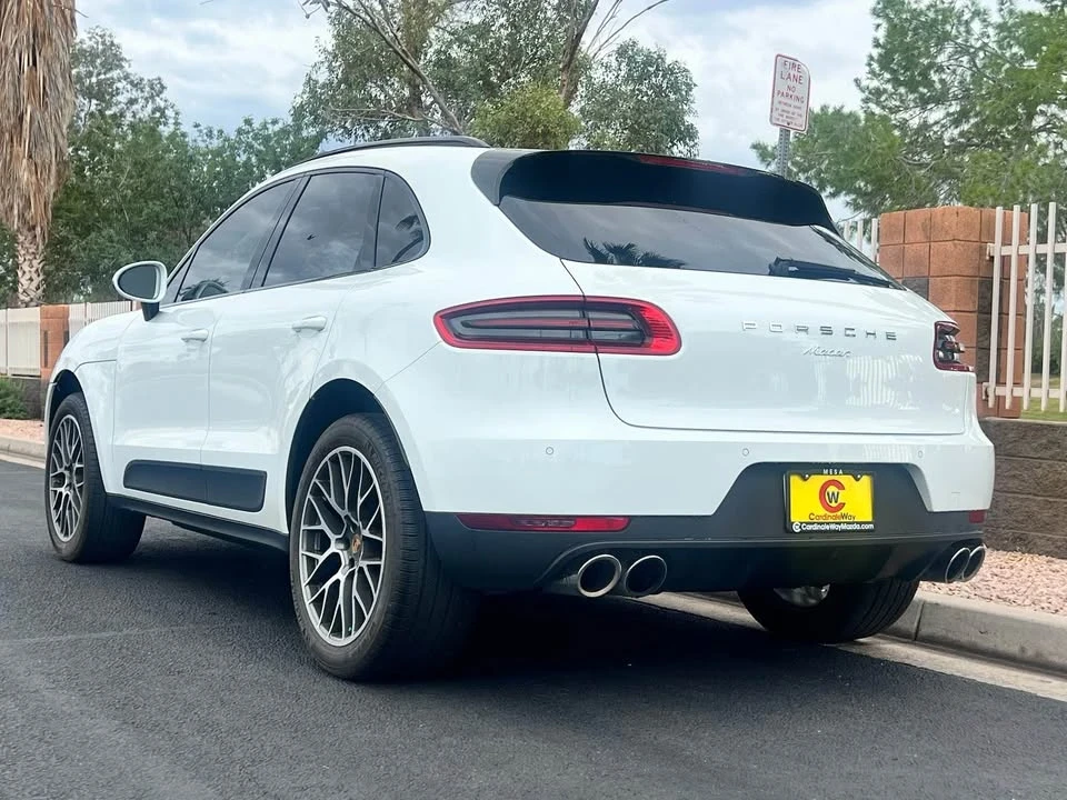 2018 Porsche Macan - Image 3 of 10