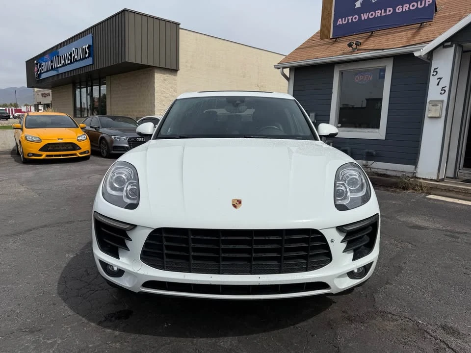 2018 Porsche Macan - Image 2 of 10