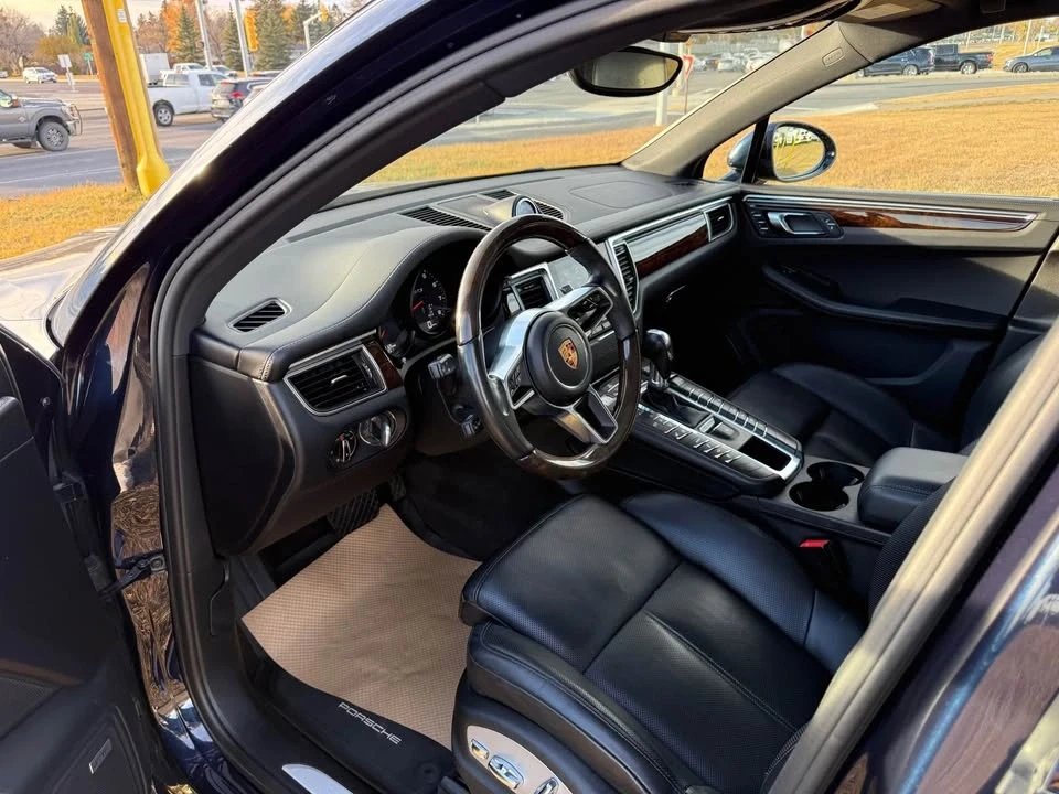 2018 Porsche Macan GTS - Image 8 of 13