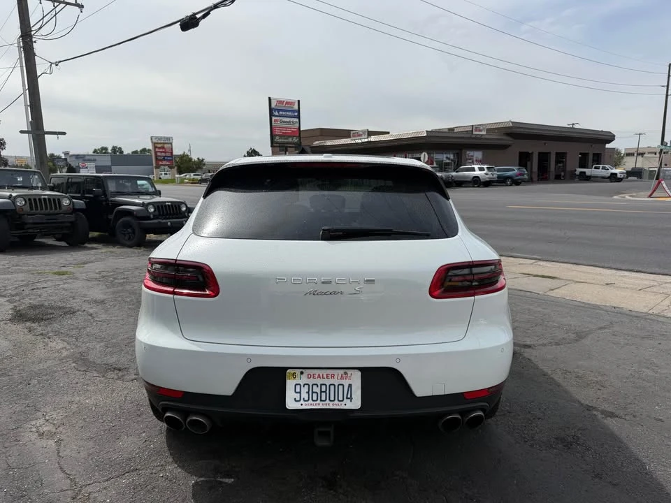 2018 Porsche Macan - Image 5 of 10
