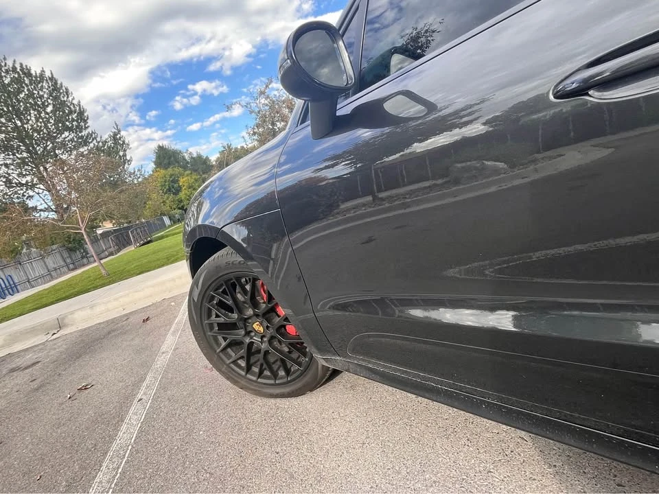 2018 Porsche Macan - Image 11 of 15