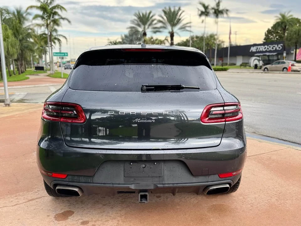 2018 Porsche Macan - Image 9 of 9