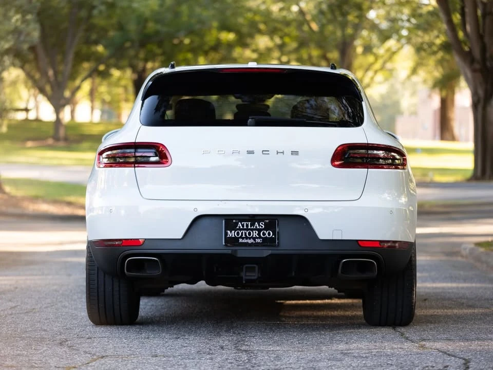 2018 Porsche Macan - Image 5 of 14
