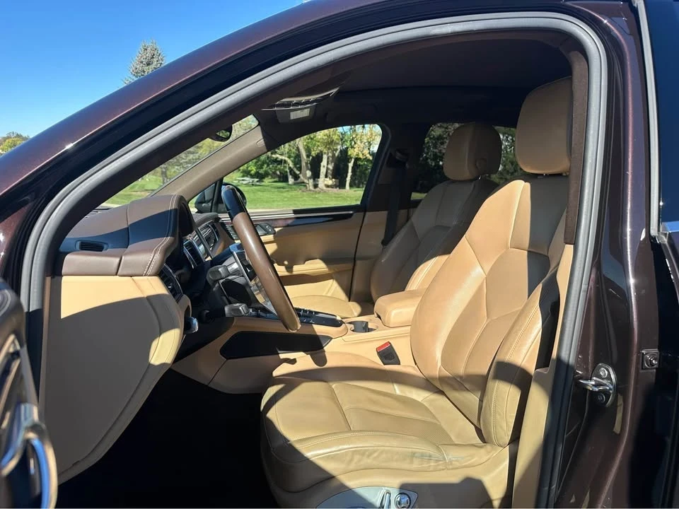 2018 Porsche Macan - Image 8 of 14