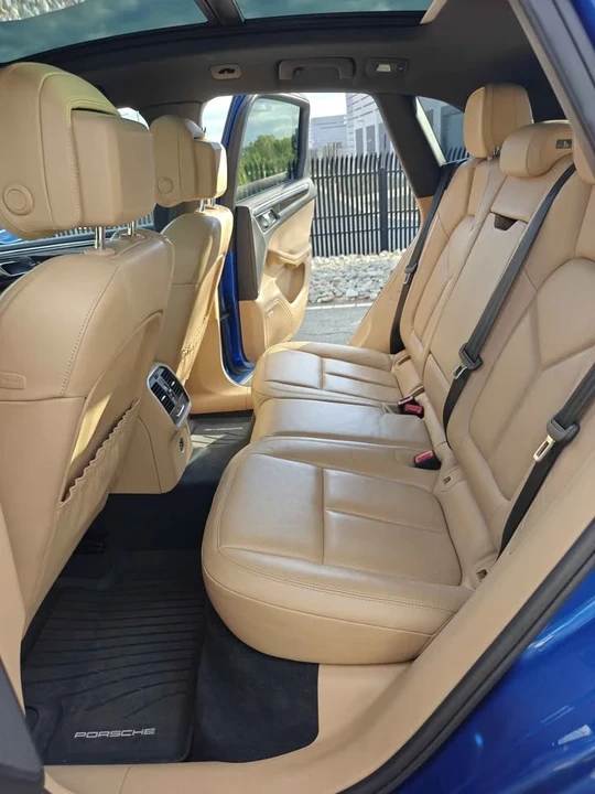 2018 Porsche Macan - Image 6 of 20