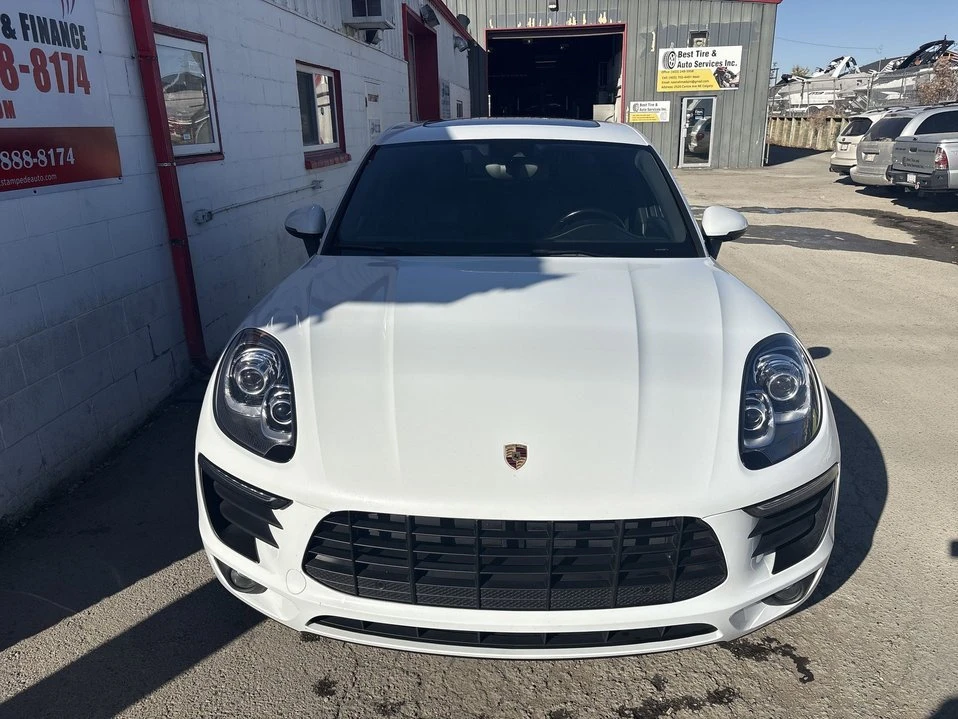 2018 Porsche Macan - Image 3 of 20