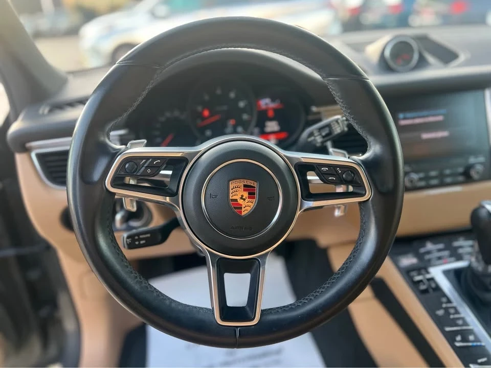 2018 Porsche Macan - Image 2 of 9