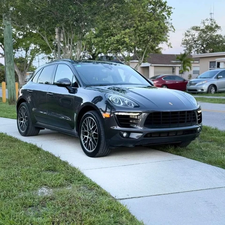 2018 Porsche Macan - Image 6 of 15