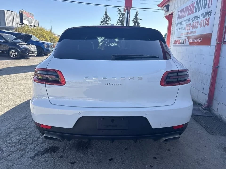 2018 Porsche Macan - Image 6 of 19