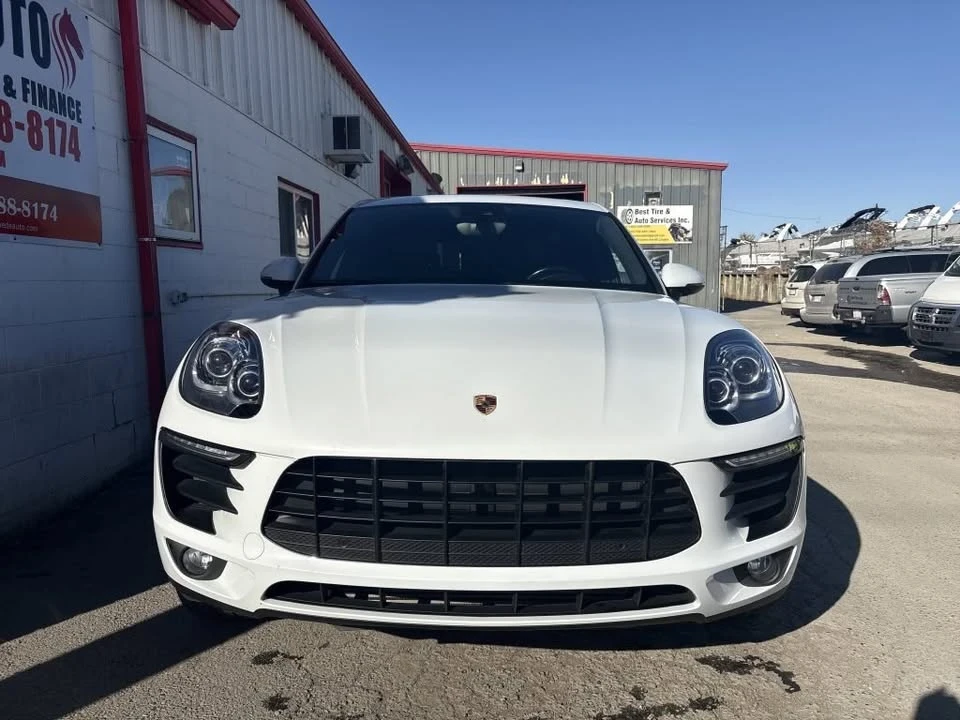 2018 Porsche Macan - Image 2 of 19
