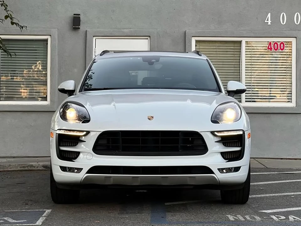 2018 Porsche Macan - Image 2 of 10