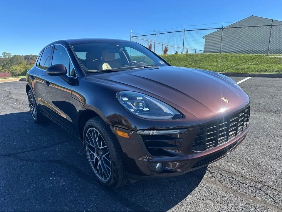 2018 Porsche Macan - Image 2 of 14