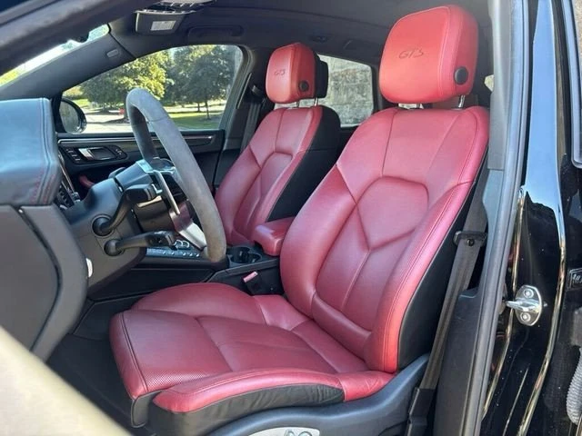 2018 Porsche Macan - Image 10 of 17