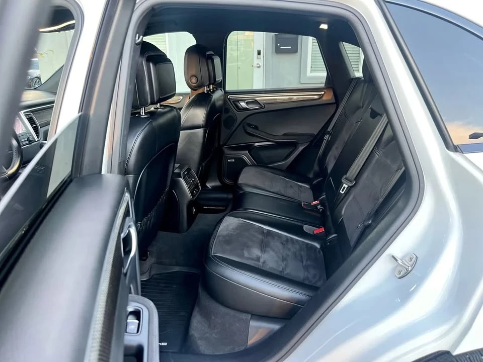 2018 Porsche Macan - Image 5 of 10