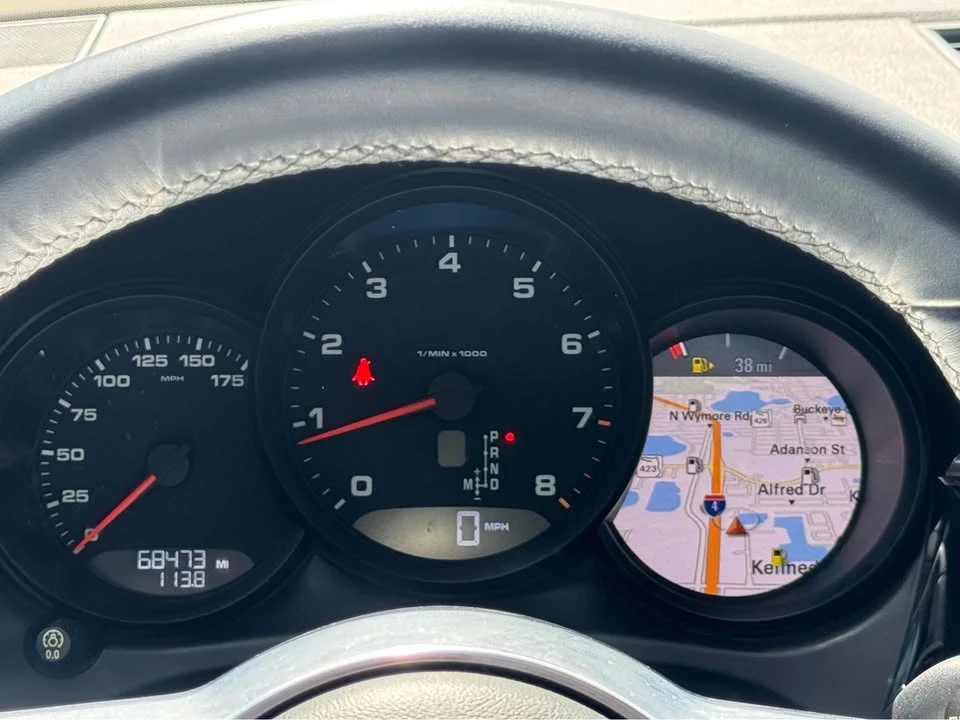 2018 Porsche Macan - Image 17 of 17