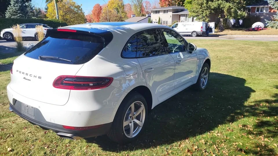 2018 Porsche Macan - Image 15 of 15
