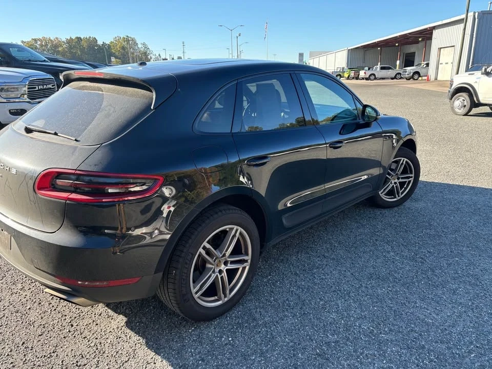 2018 Porsche Macan - Image 4 of 13