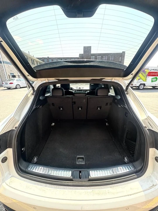2018 Porsche Macan - Image 13 of 13