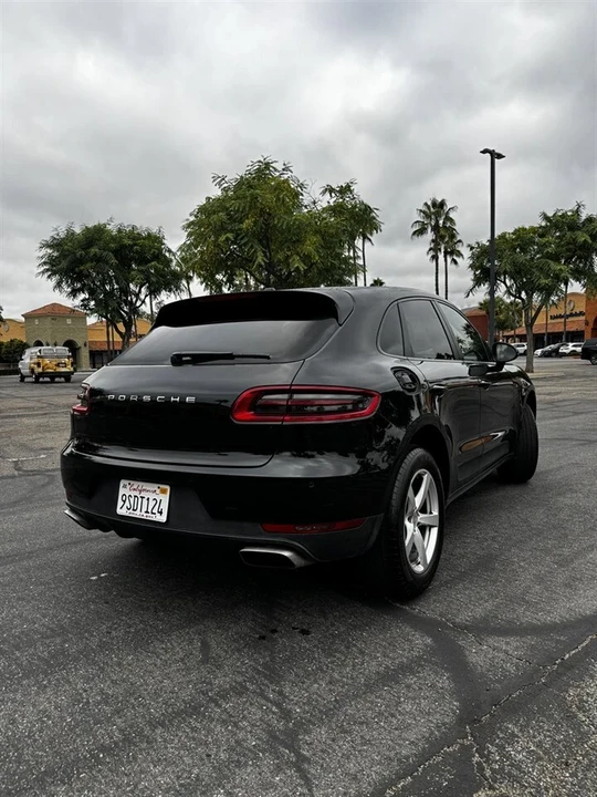 2018 Porsche Macan - Image 3 of 14