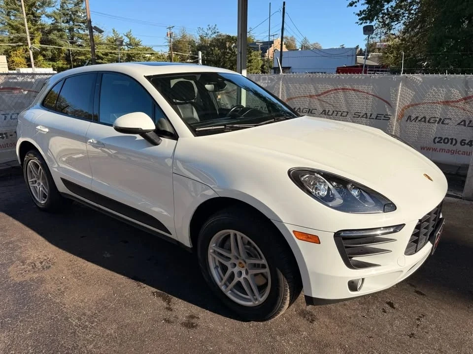2018 Porsche Macan - Image 7 of 20