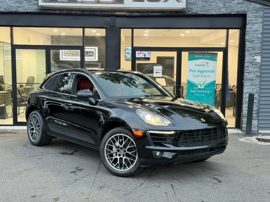 2018 Porsche Macan - Image 2 of 20