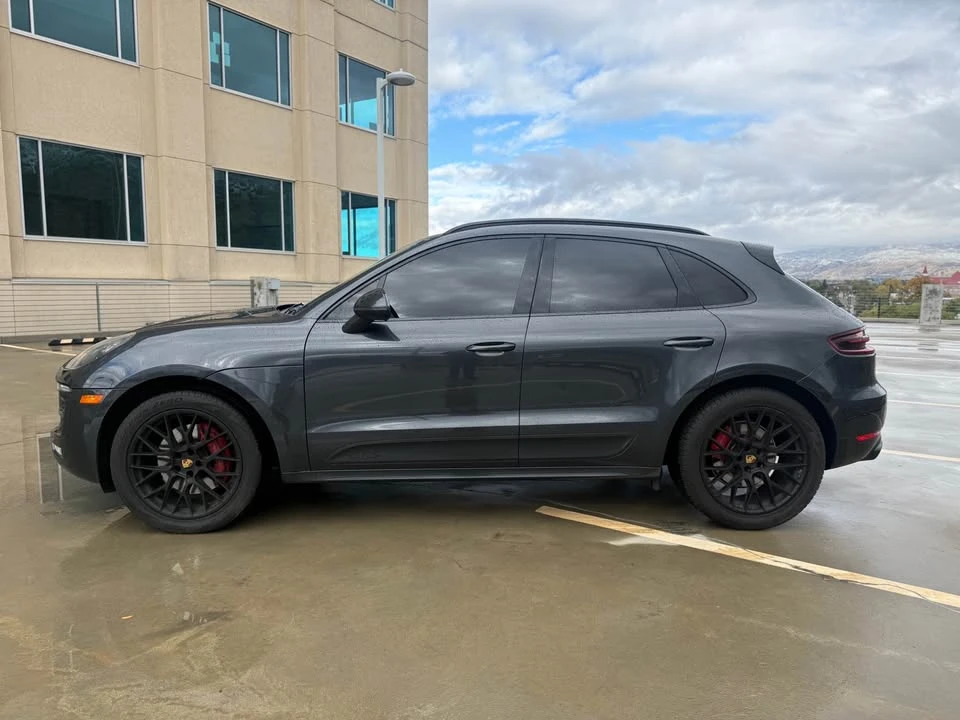 2018 Porsche Macan - Image 9 of 19