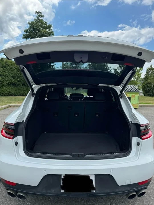 2018 Porsche Macan - Image 4 of 12